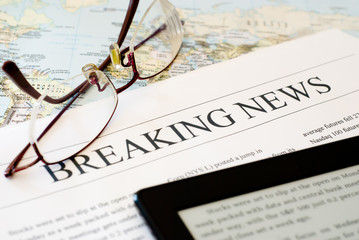 Wall Mural - breaking news