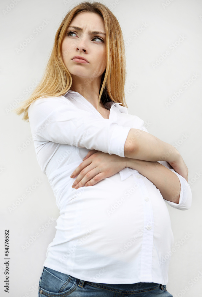 grymas kobiety w ciąży - obrazy, fototapety, plakaty 