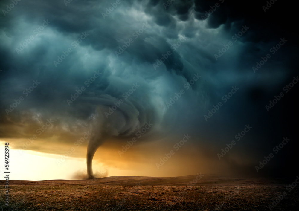 Sunset Tornado - obrazy, fototapety, plakaty 