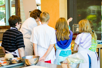 Wall Mural - Cooking class