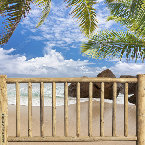 Nowoczesny obraz na płótnie barrière de sécurité sur plage des Seychelles