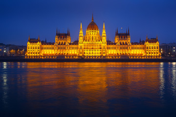 Wall Mural - Parliament building in Budapest