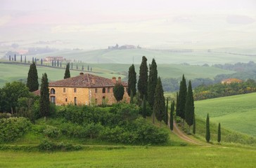 Poster - Toskana Haus im Nebel - Tuscany house in fog 10