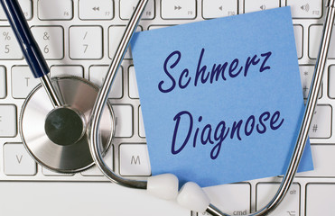 Poster - Schmerz Diagnose Zettel mit Stethoskop