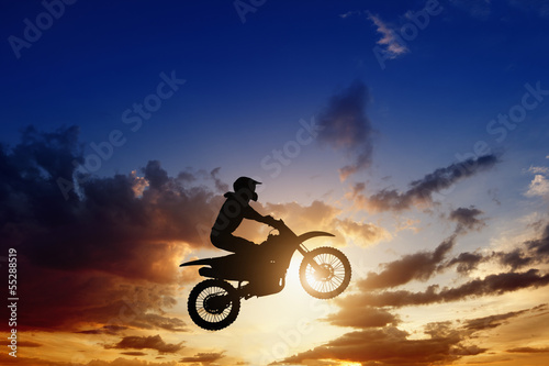 Foto-Leinwand ohne Rahmen - Motorcircle rider silhouette (von IgorZh)