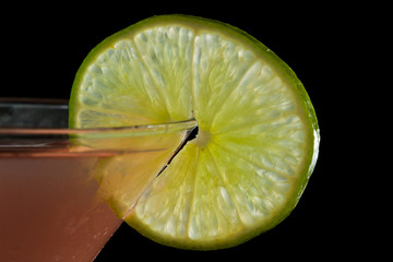 Canvas Print - lime garnish