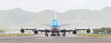 ST MARTIN, ANTILLES - JULY 19, 2013: Boeing 747 Aircraft On Ther