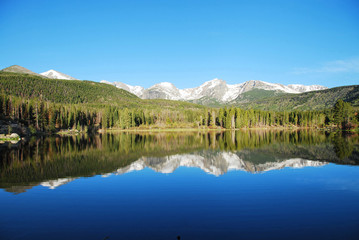 Wall Mural - Reflection in Sprague lake, Rocky Mountain National Park, CO