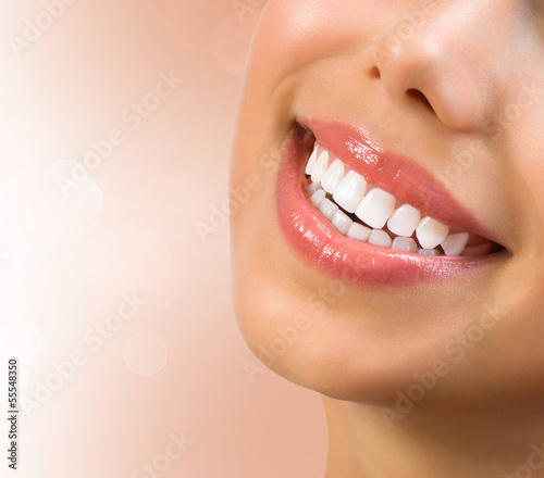 Naklejka na szybę Healthy Smile. Teeth Whitening. Dental care Concept