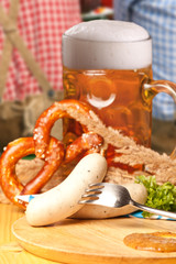 Wall Mural - oktoberfest bier breze und weisswuste