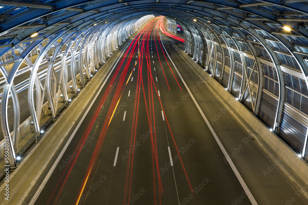Modern tunnel and traffic - obrazy, fototapety, plakaty 