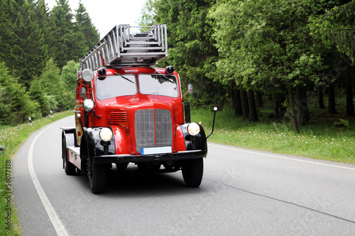 Naklejka - mata magnetyczna na lodówkę Antikes Feuerwehrfahrzeug