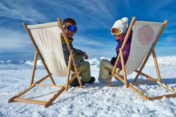 Wall Mural - Apres ski at mountains