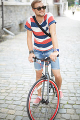 Canvas Print - Bicyclist in park