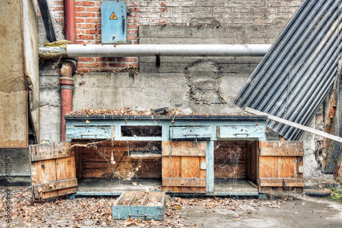 Fotografia, Obraz Derelict workbench in an abandoned factory