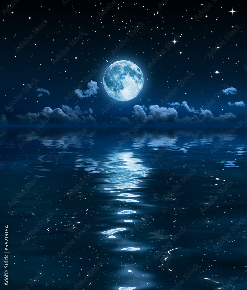 super moon and clouds in the night on sea - obrazy, fototapety, plakaty 