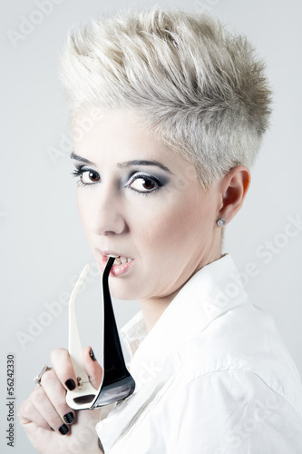 Naklejka - mata magnetyczna na lodówkę young woman with White Short Hair 