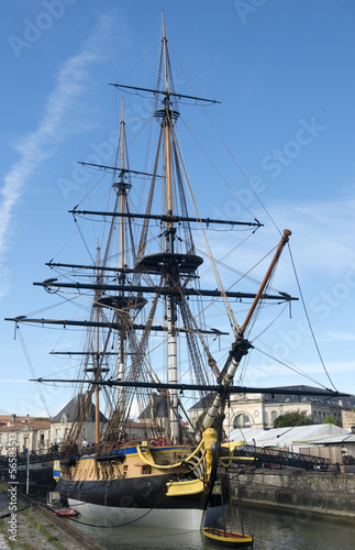 Naklejka - mata magnetyczna na lodówkę l'Hermione