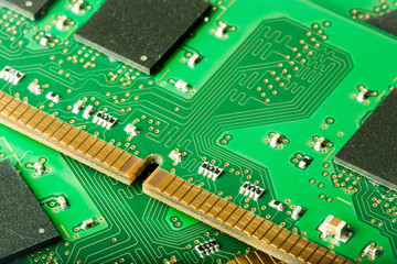 RAM memory module connectors