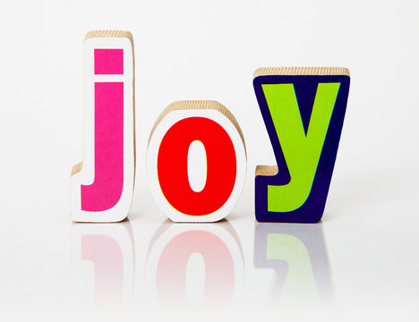Joy - Set of English letters (wood based) - horisontal