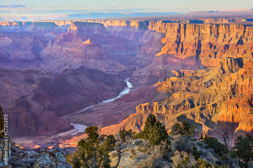 Fotografija  Majestic Vista of the Grand Canyon at Dusk