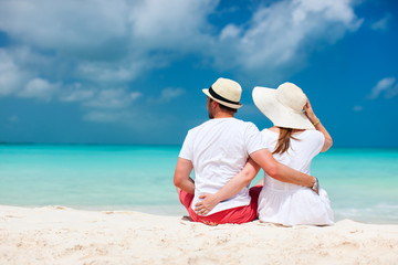 Sticker - Couple at tropical beach