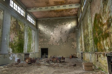 Wall Mural - Alter verlassener Saal