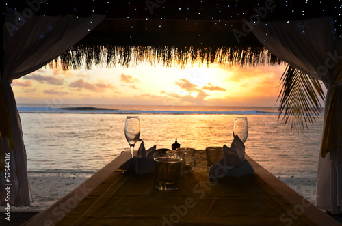 Foto-Duschvorhang nach Maß - Romantic dinner for two (von Rafael Ben-Ari)