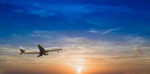 commercial jet airplane in flight