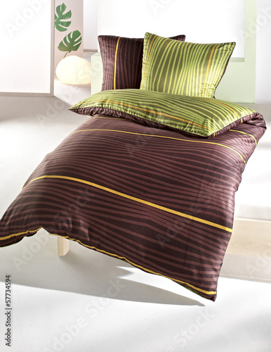 Bettwäsche grün/braun – kaufen Sie dieses Foto und finden Sie ähnliche