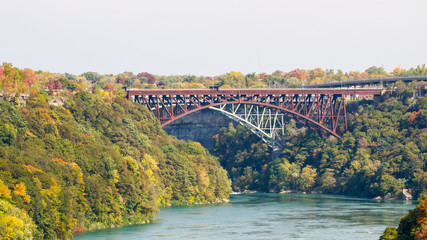 Wall Mural - Niagara Falls in autumn