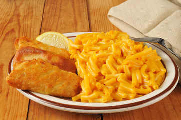 Fish stick with macaroni and cheese