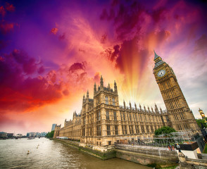 Wall Mural - Houses of Parliament and River Thames, London. Beautiful wide an