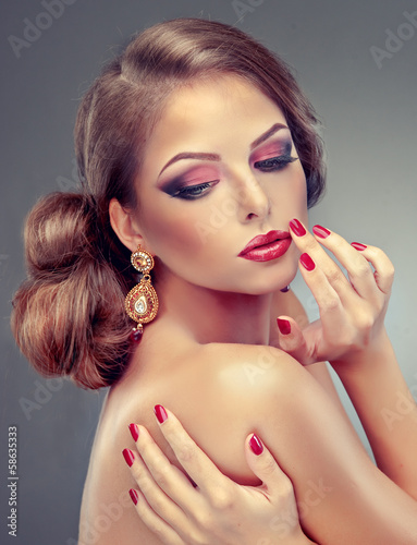 Naklejka ścienna Fashion Girl Portrait