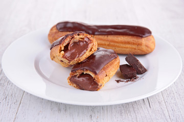 Wall Mural - chocolate eclair