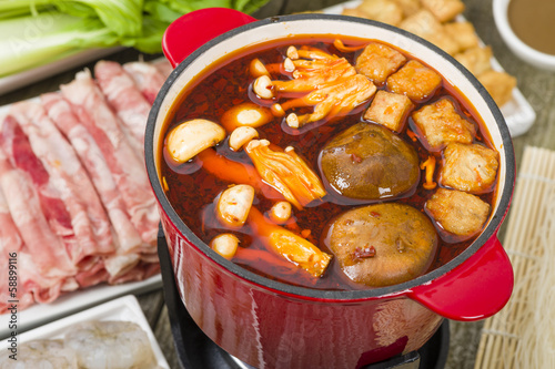Fotografie, Obraz Szechuan Hot Pot - Spicy Chinese hot pot meal.