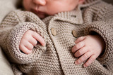 Fototapeta  - Petites mains de bébé