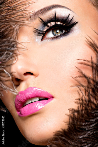 Obraz w ramie Beautiful woman with bright professional make-up