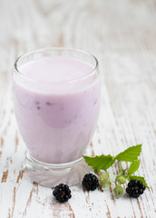 Poster - Blackberry yogurt