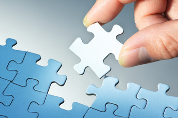 Aufkleber - Fitting puzzle piece.