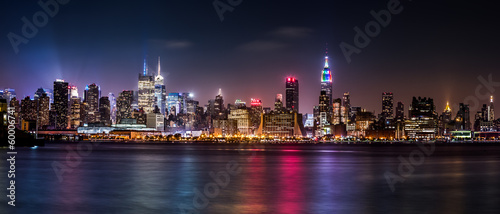 Obraz w ramie Manhattan Panorama during the Pride Weekend