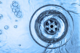 Kitchen sink, running water (light blue)