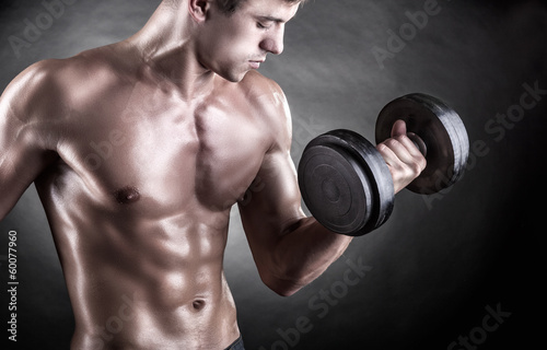 Tapeta ścienna na wymiar Muscular man