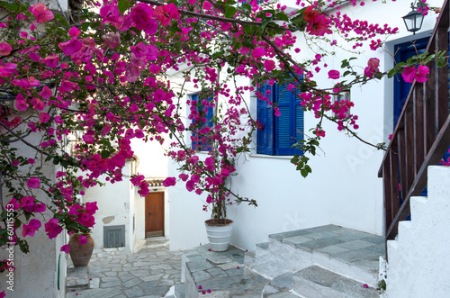 Naklejka na szybę Traditional mediterranean house