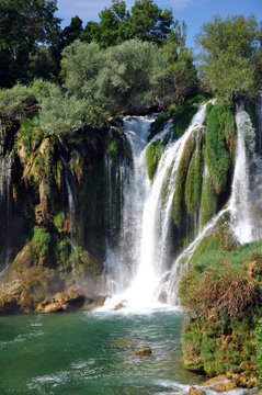 Fototapete - waterfall in kravica(croatia)