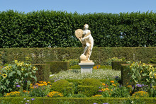 Sun Goddess Sculpture, Herrenhausen Gardens, Hannover, Lower Sax