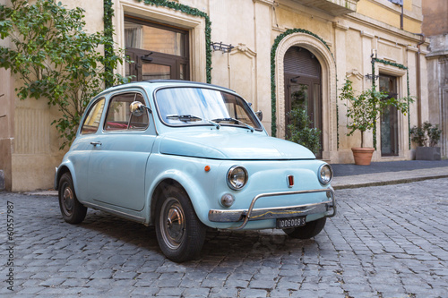 Naklejka na szafę Fiat 500 dans les Rues de Rome