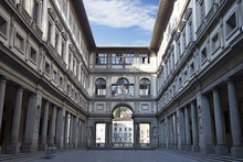 Uffizi Gallery At Early Morning