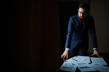 Wall Mural - Businessman in office