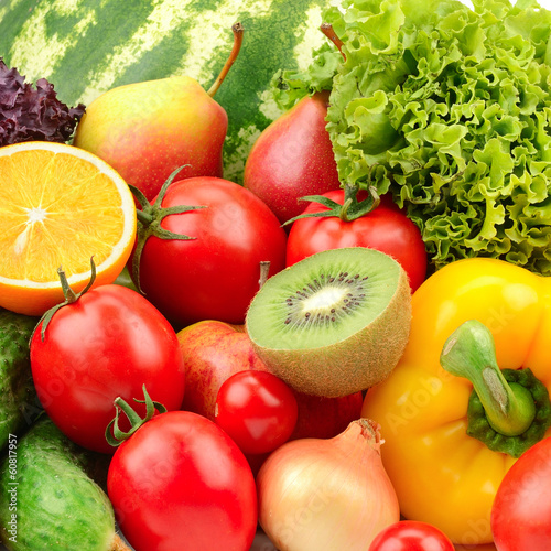 Naklejka - mata magnetyczna na lodówkę collection fruits and vegetables background